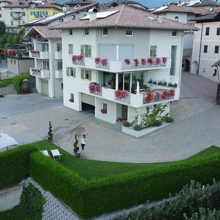 Le Rocce Val Di Non - Quality Room & Breakfast Tassullo Eksteriør billede