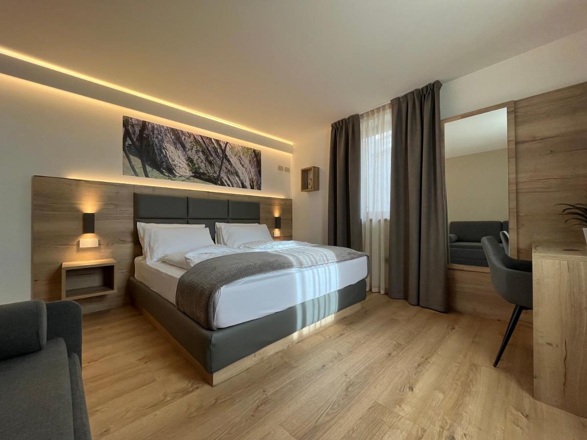 Le Rocce Val Di Non - Quality Room & Breakfast Tassullo Eksteriør billede